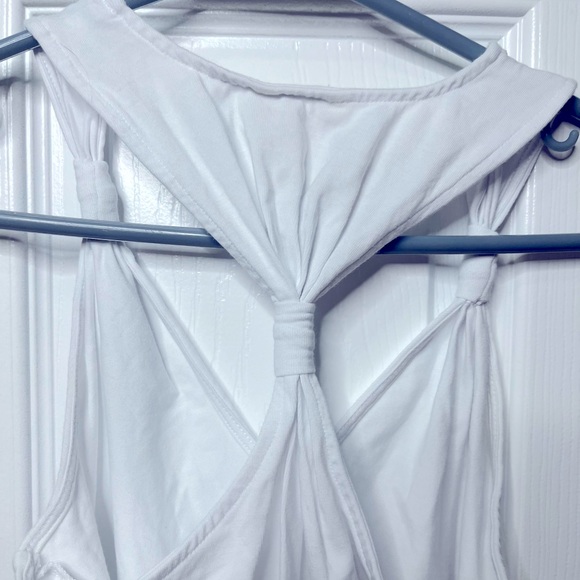 GUESS Women's Top Small Tank Bodysuit Twist Strap V Neck - Picture 3 of 4